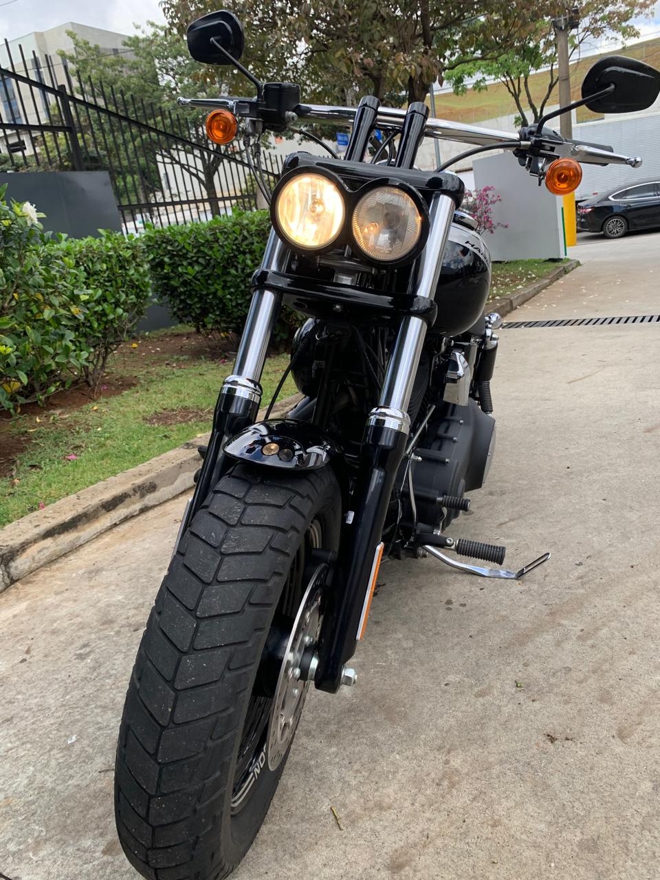 HARLEY-DAVIDSON DYNA FAT BOB