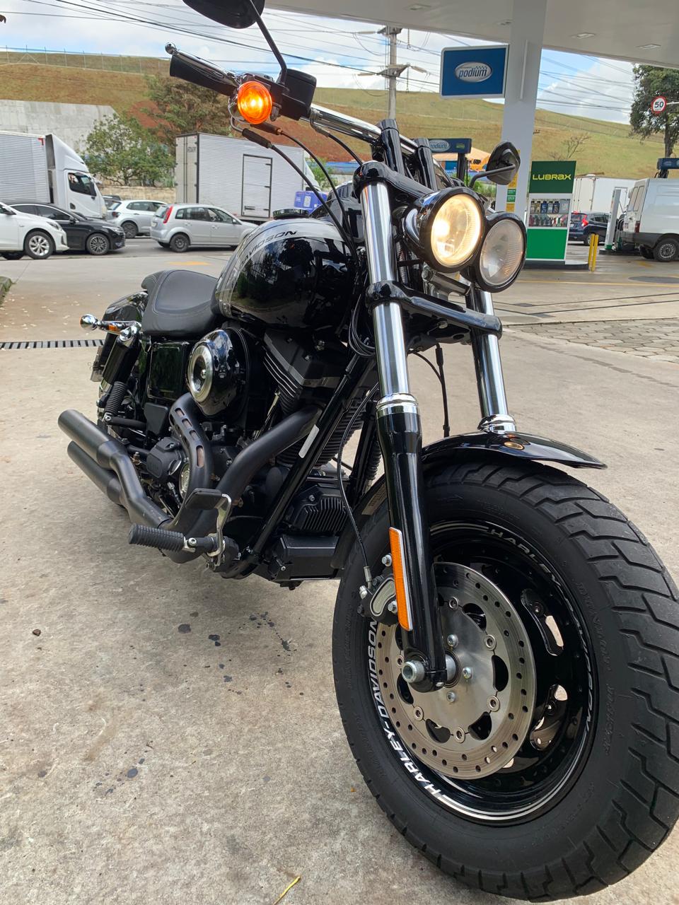 HARLEY-DAVIDSON DYNA FAT BOB