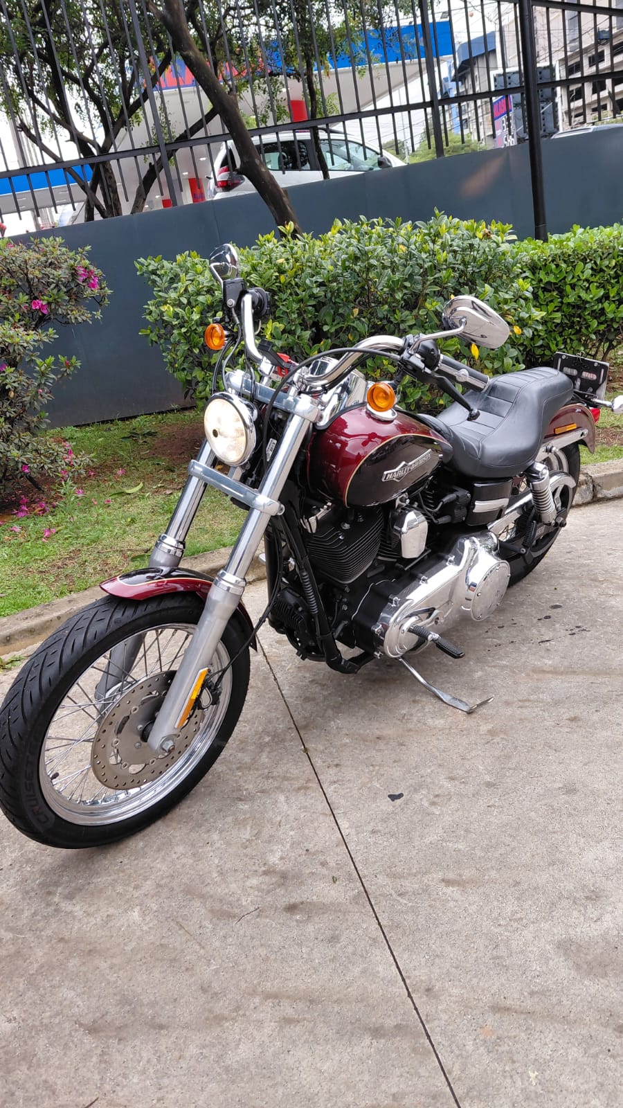 HARLEY-DAVIDSON DYNA SUPER GLIDE CUSTOM