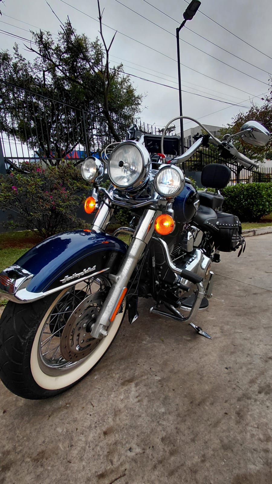 HARLEY-DAVIDSON HERITAGE SOFTAIL CLASSIC