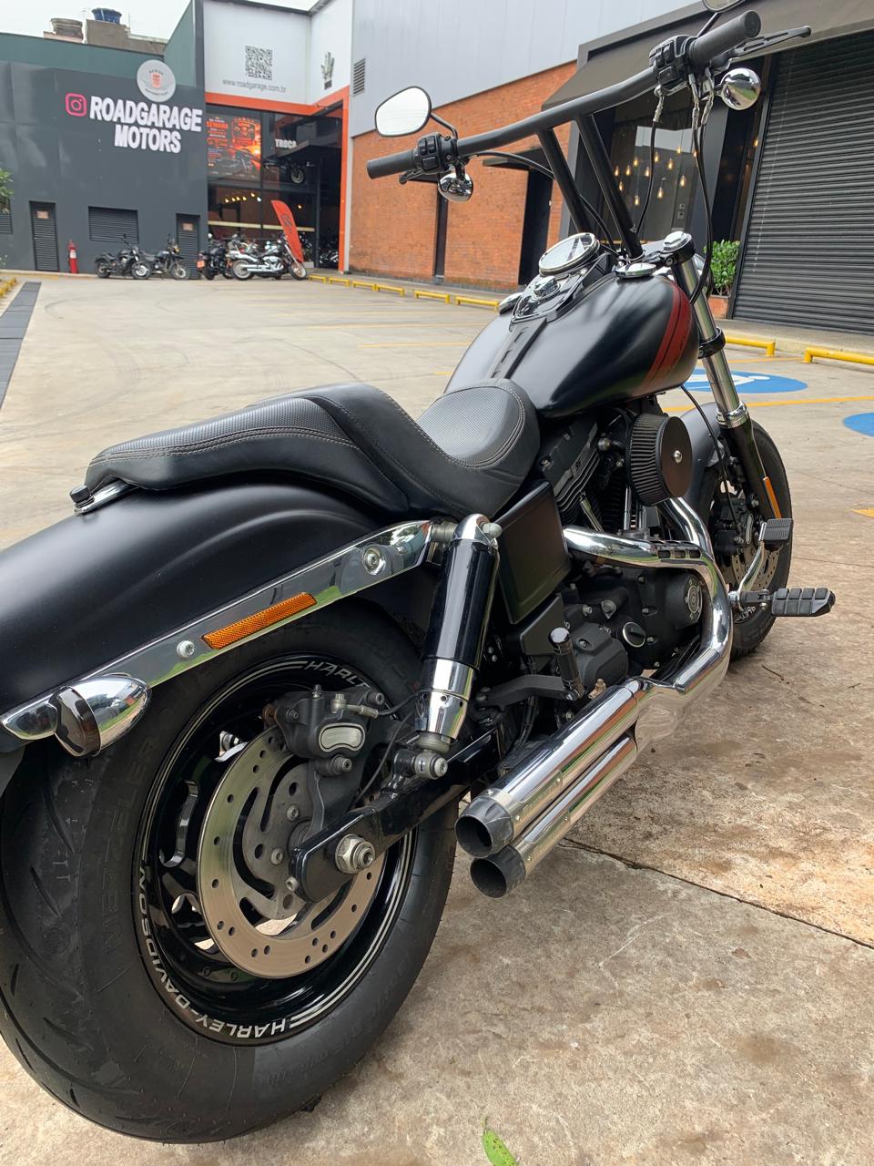 HARLEY-DAVIDSON DYNA FAT BOB