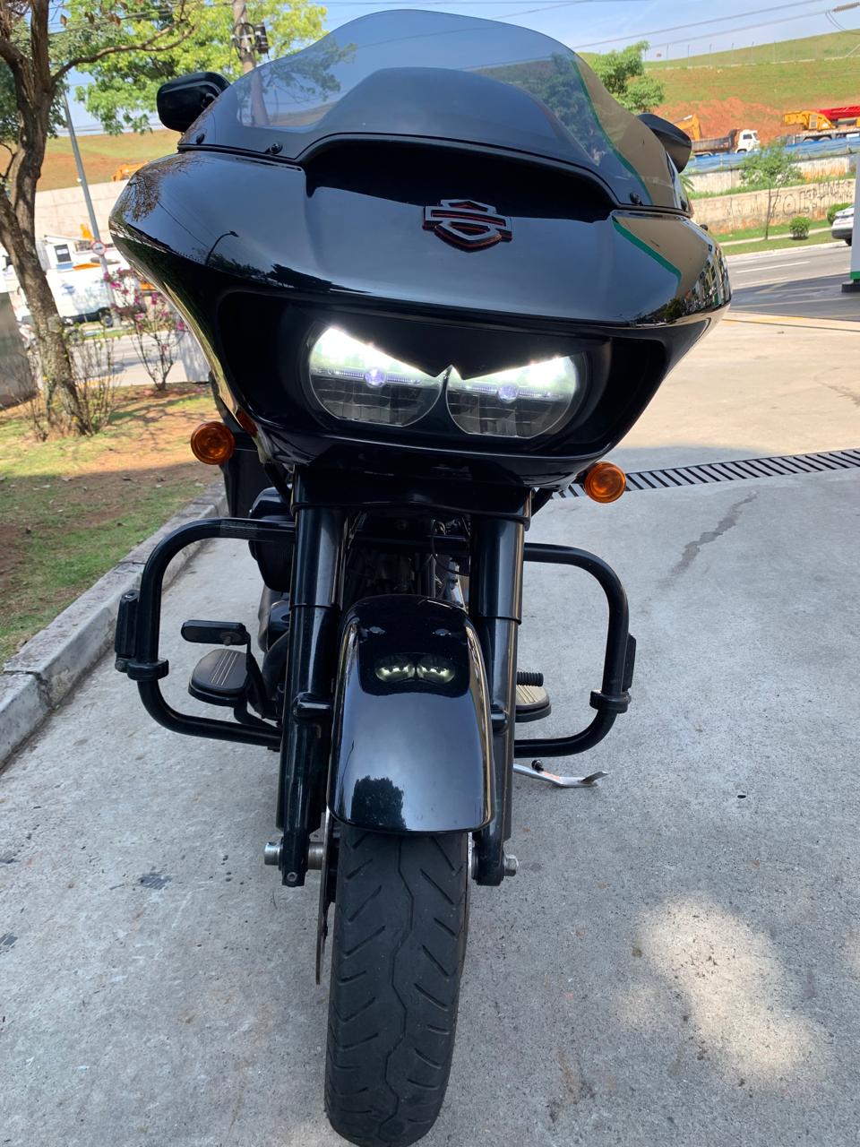 HARLEY-DAVIDSON ROAD GLIDE SPECIAL