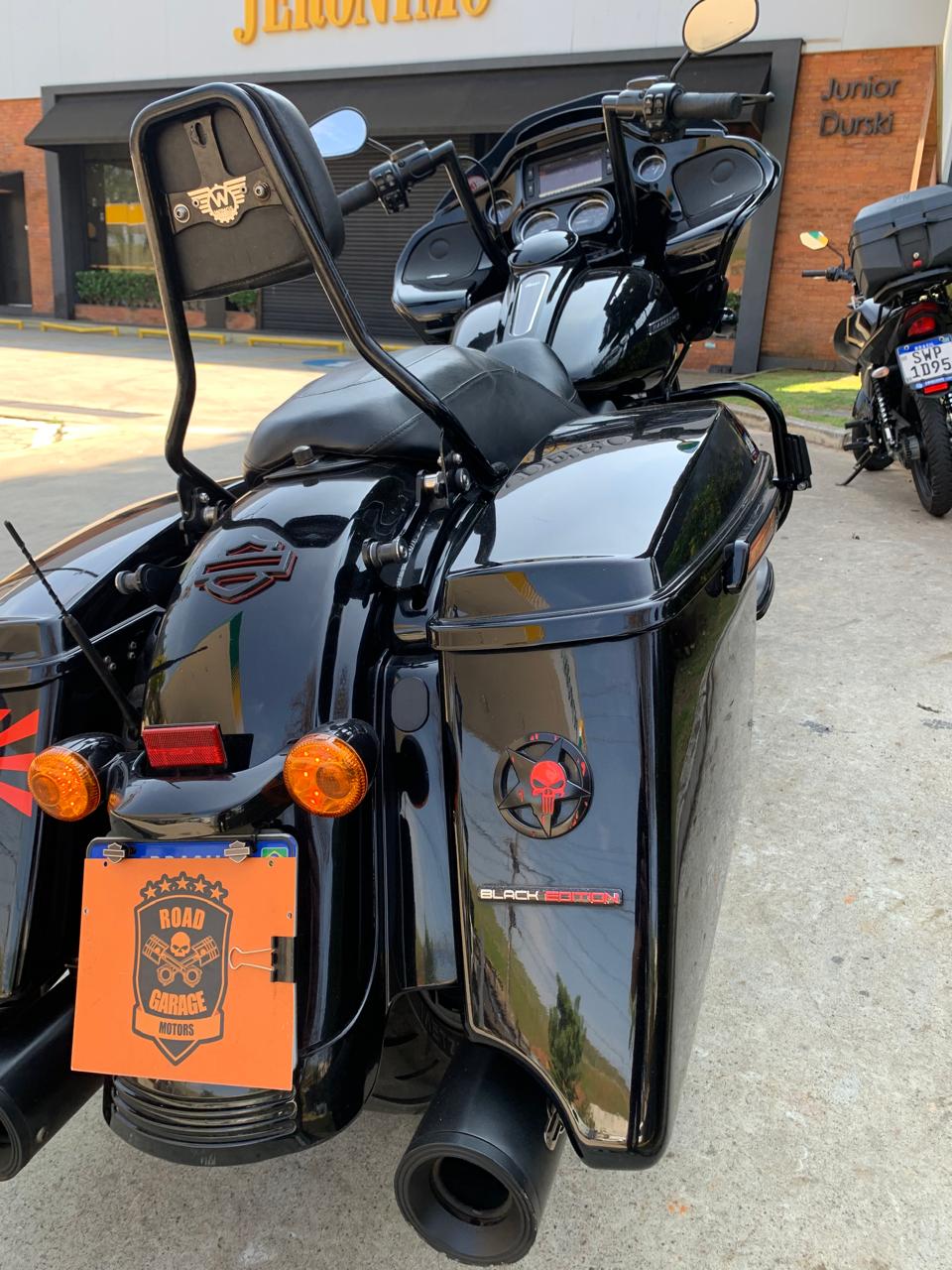 HARLEY-DAVIDSON ROAD GLIDE SPECIAL