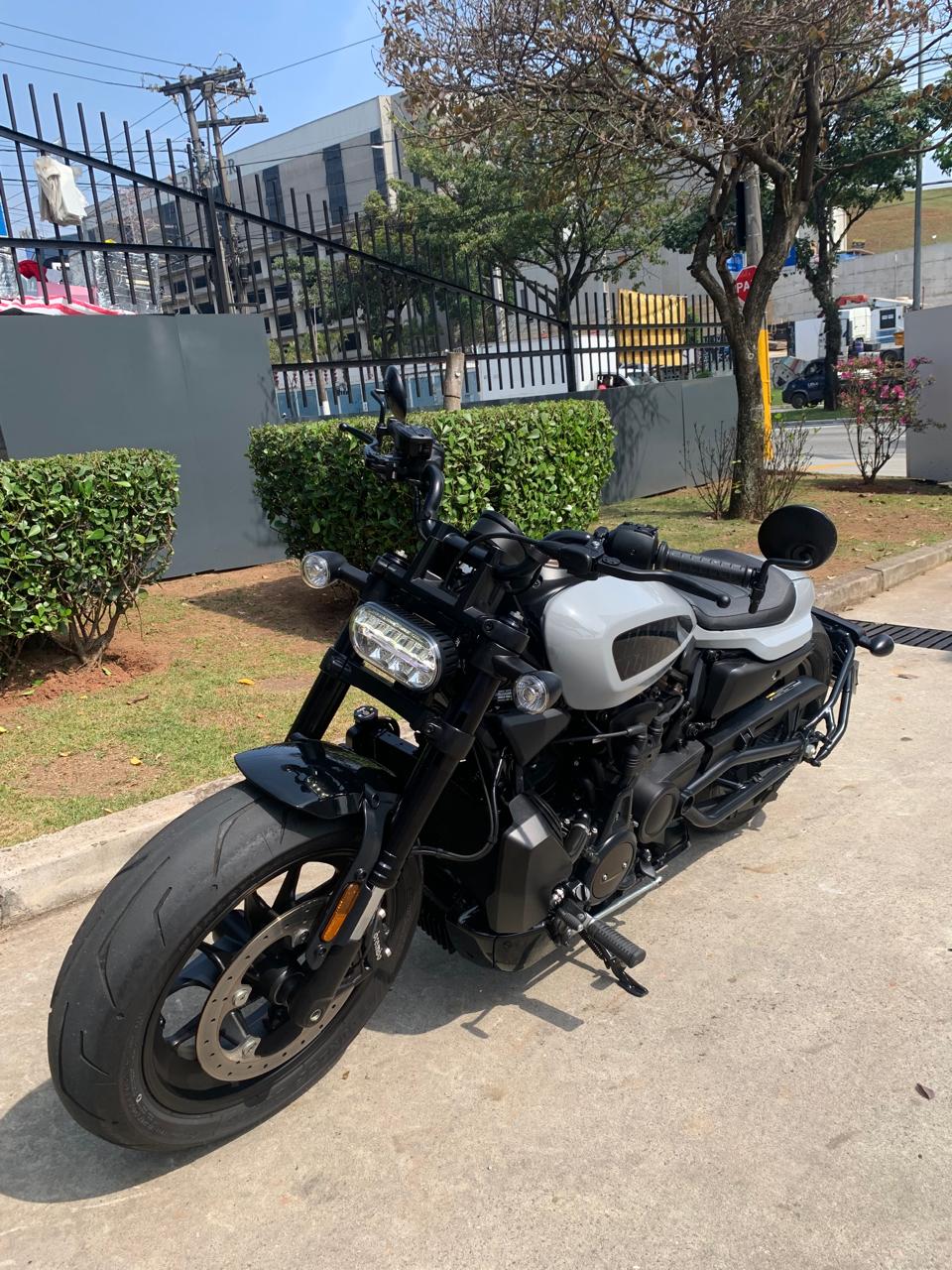 HARLEY-DAVIDSON SPORTSTER S