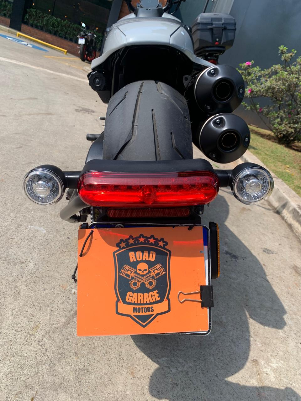 HARLEY-DAVIDSON SPORTSTER S