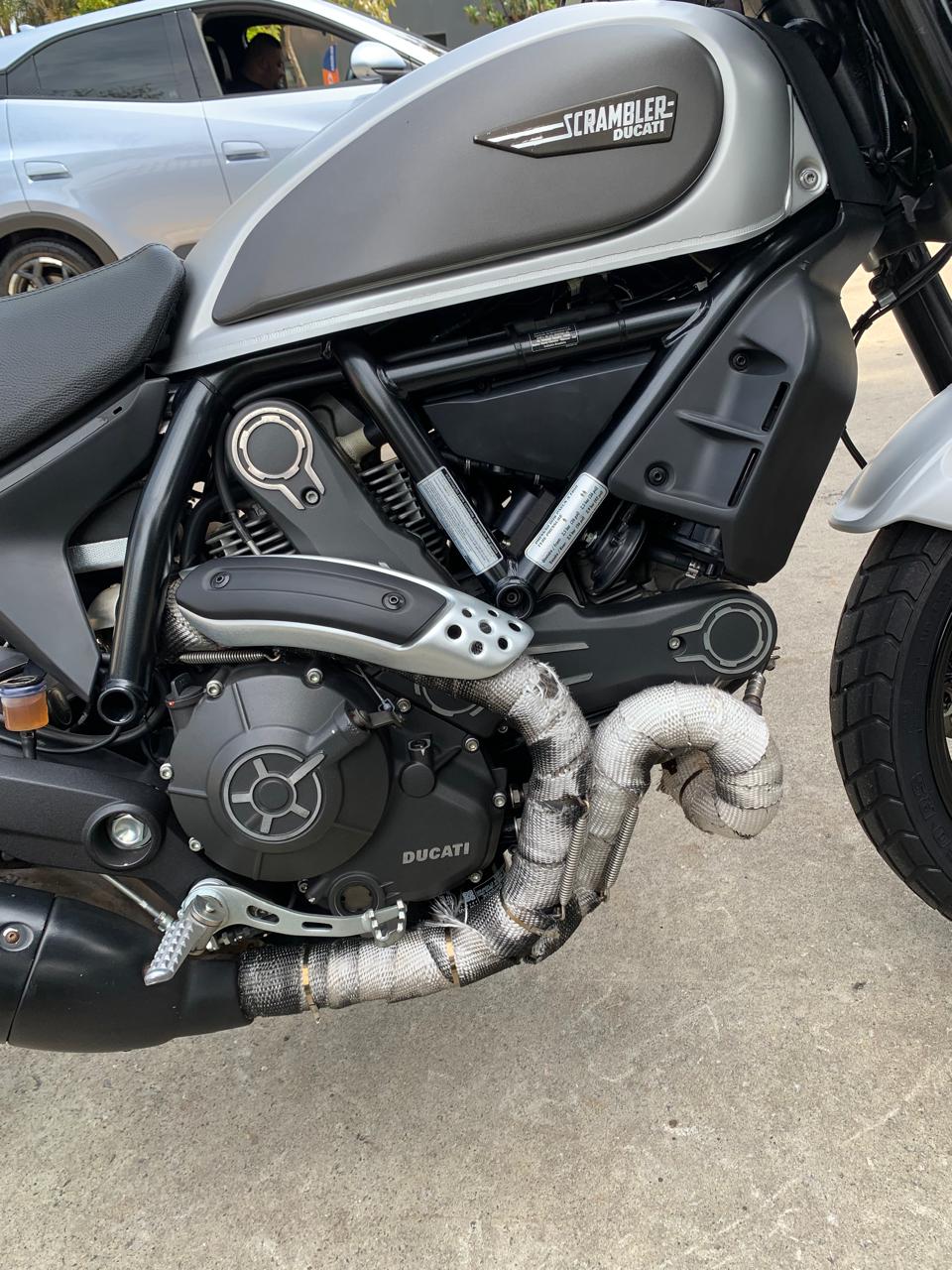 DUCATI SCRAMBLER ICON