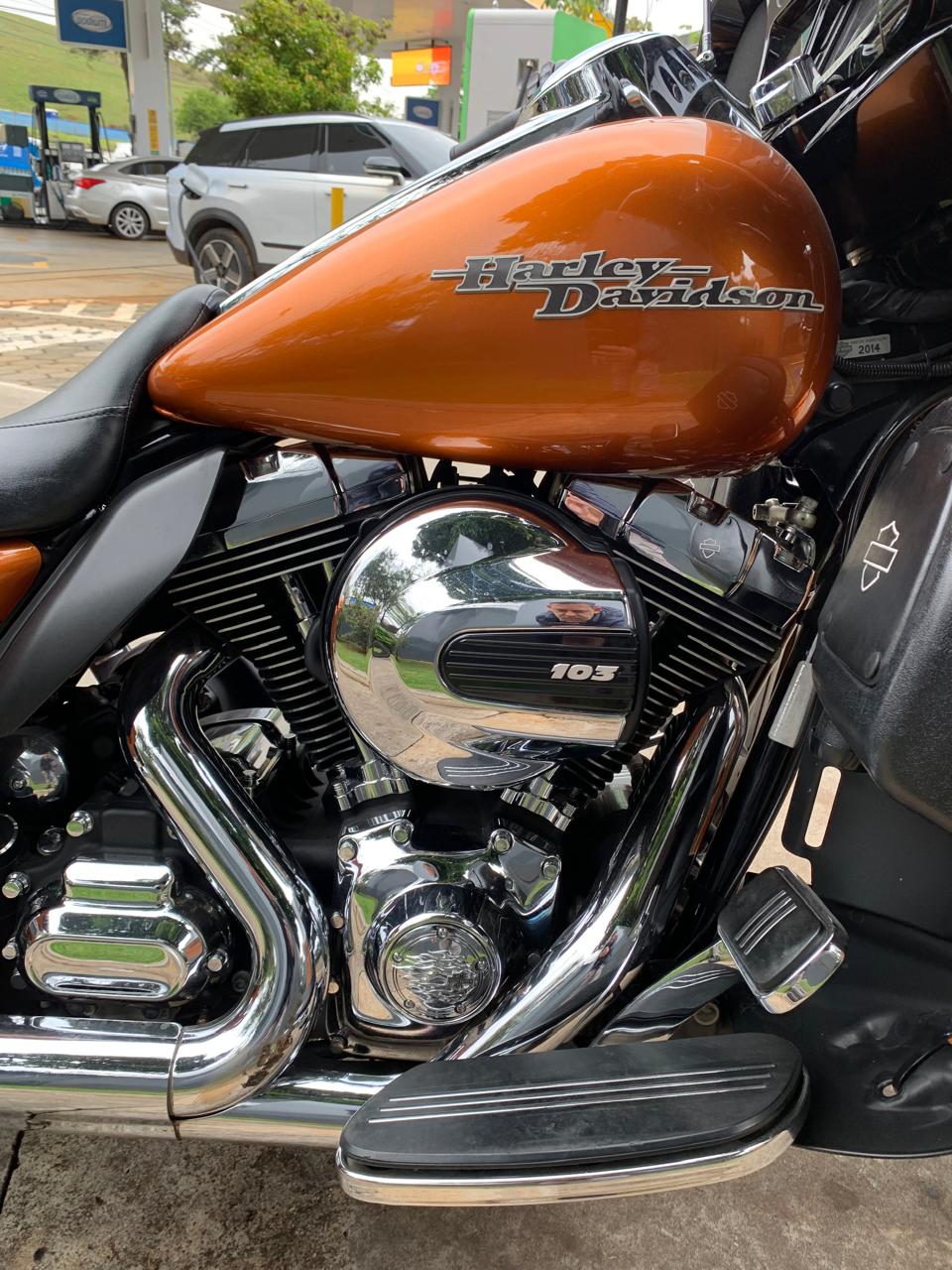 HARLEY-DAVIDSON STREET GLIDE
