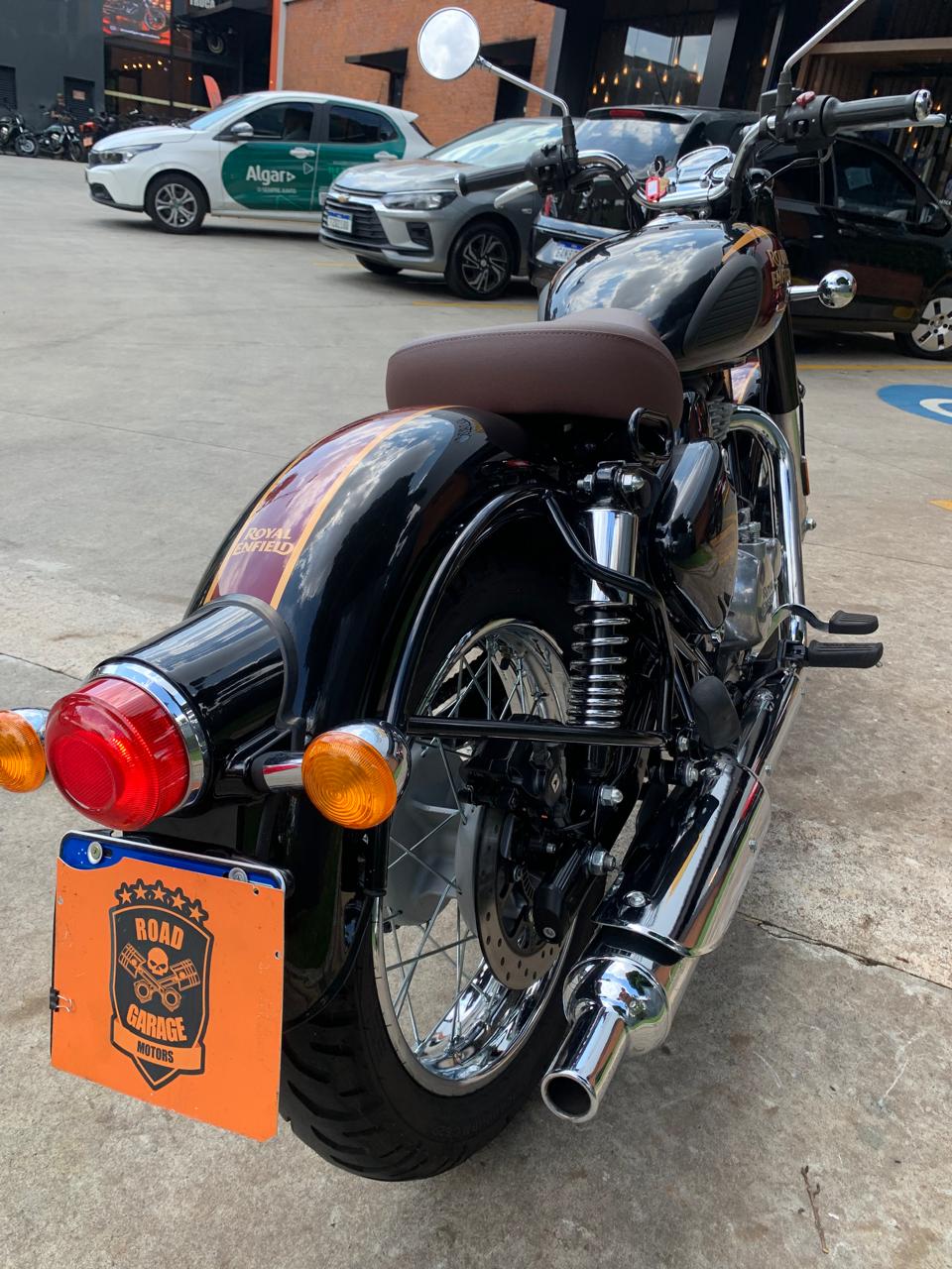 ROYAL ENFIELD CLASSIC 500
