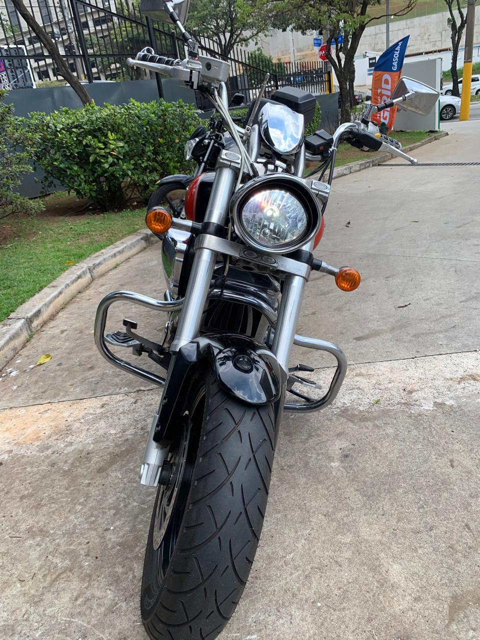 SUZUKI BOULEVARD M800