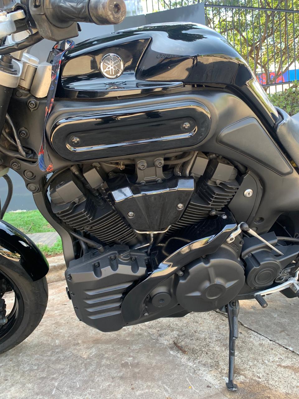 YAMAHA MT-01