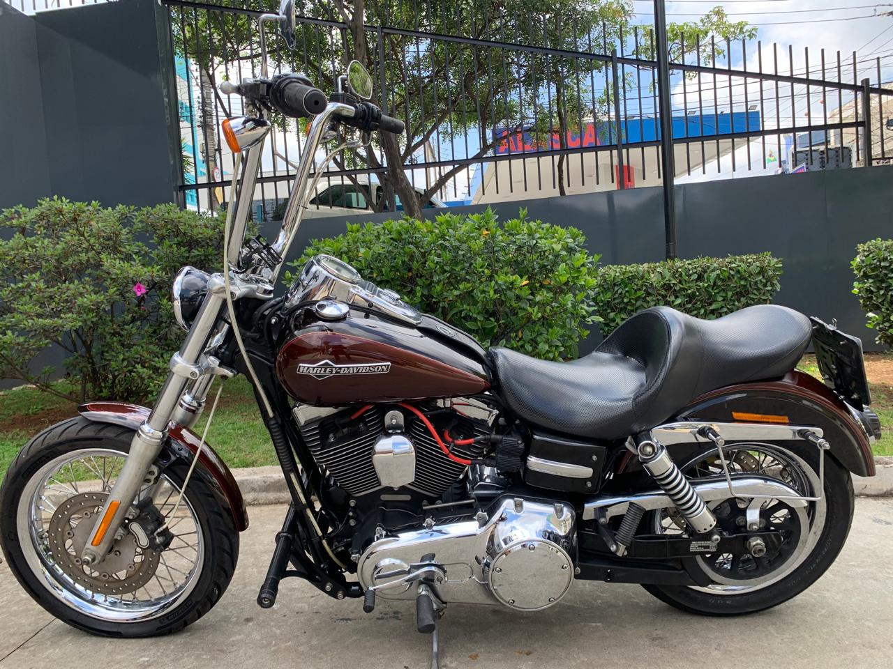 HARLEY-DAVIDSON DYNA SUPER GLIDE CUSTOM