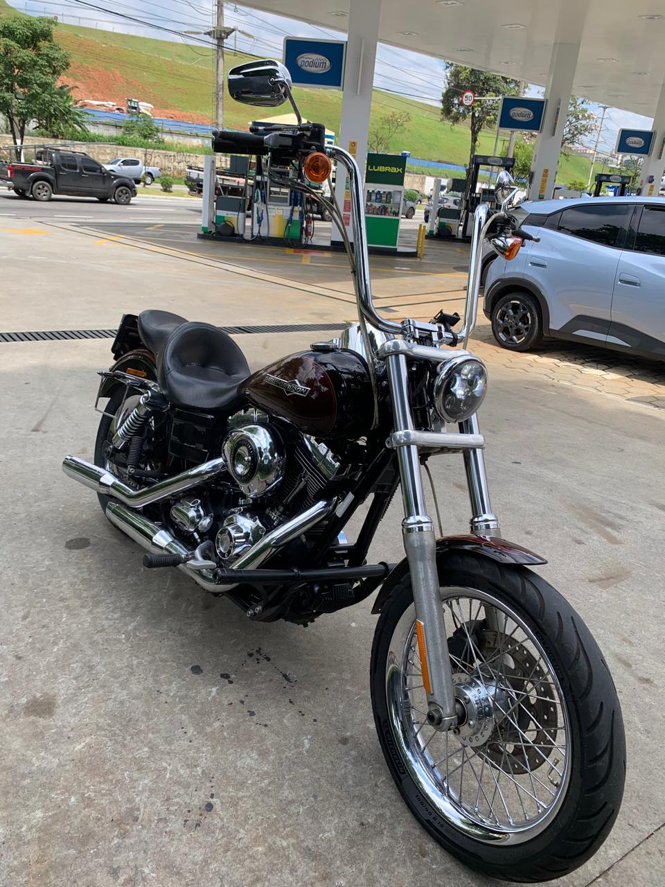 HARLEY-DAVIDSON DYNA SUPER GLIDE CUSTOM