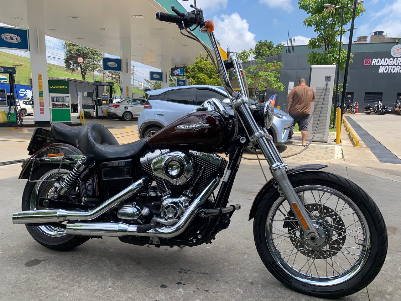 HARLEY-DAVIDSON DYNA SUPER GLIDE CUSTOM