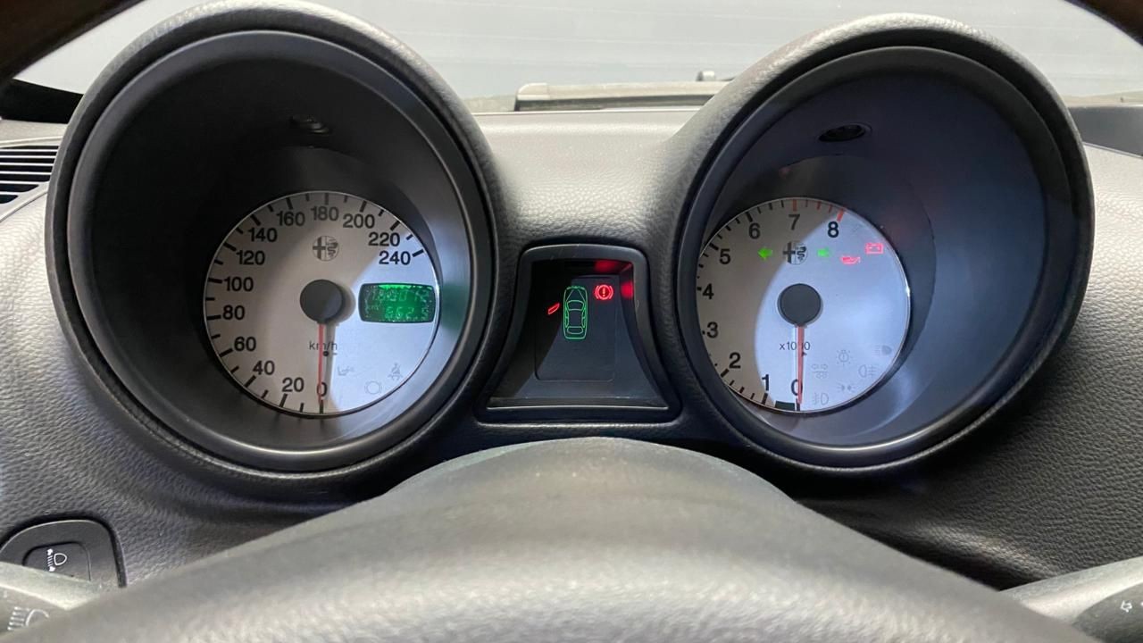 ALFA ROMEO 156