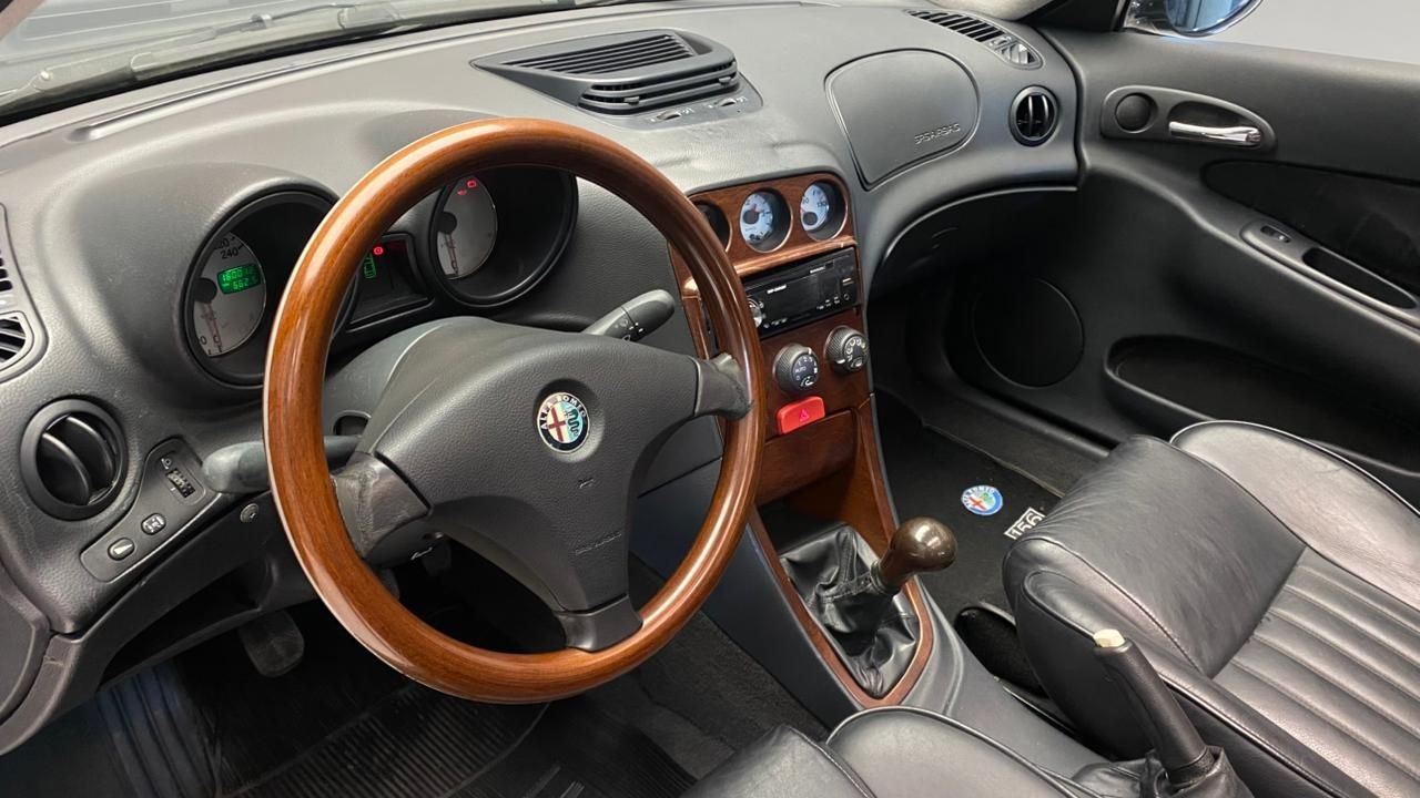 ALFA ROMEO 156