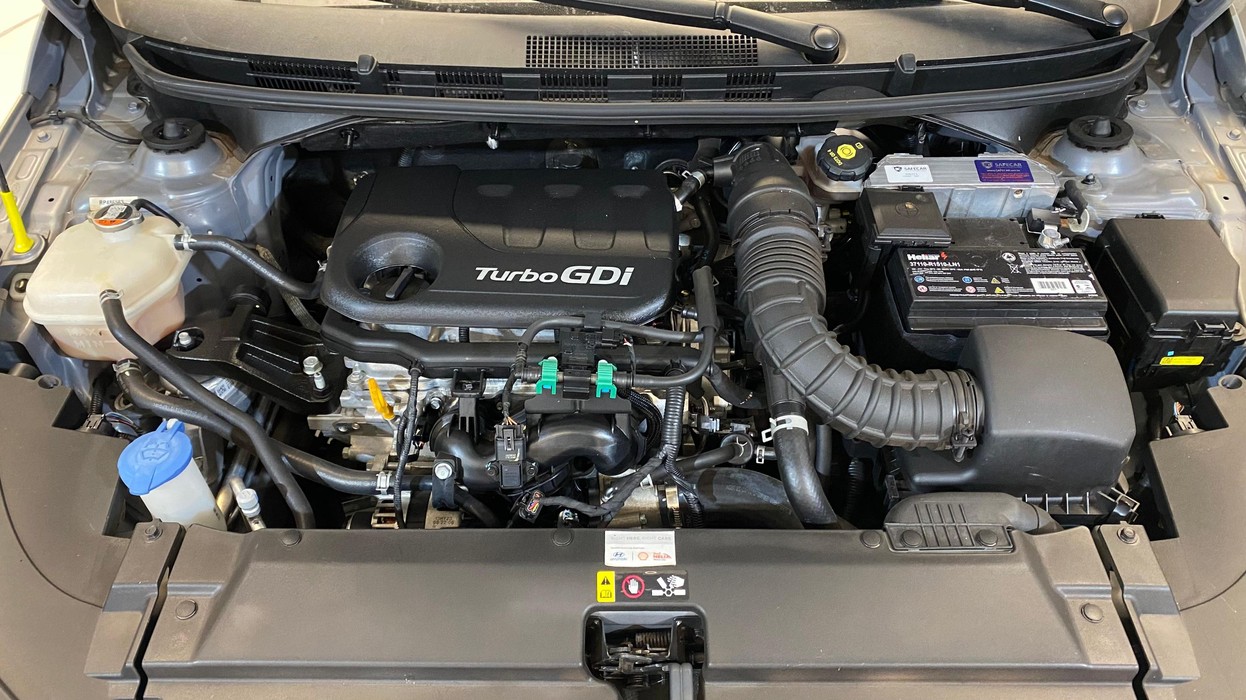 HYUNDAI HB20S