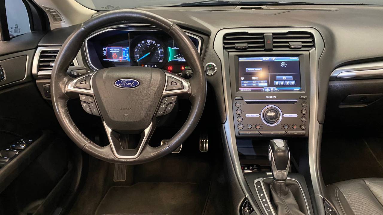 FORD FUSION