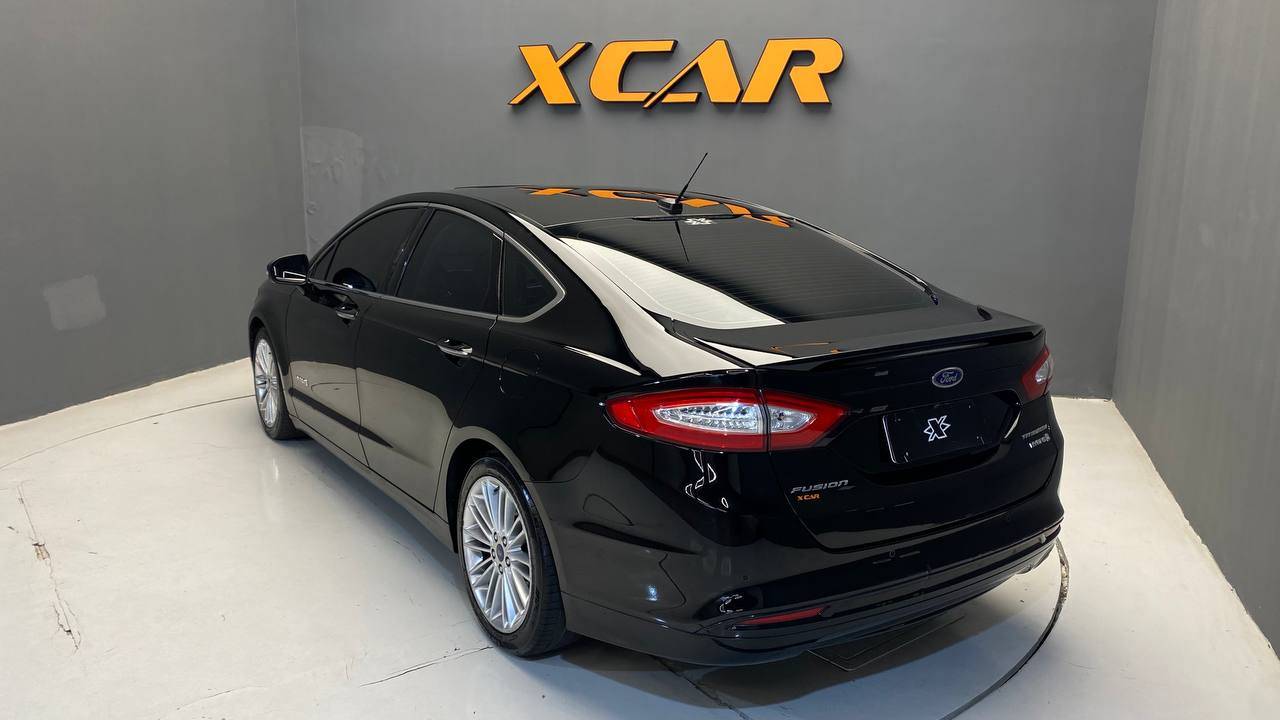 FORD FUSION