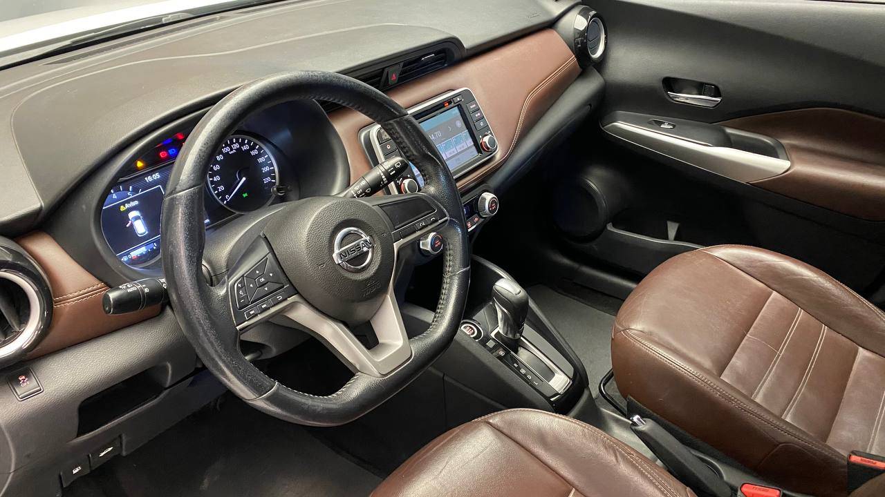 NISSAN KICKS