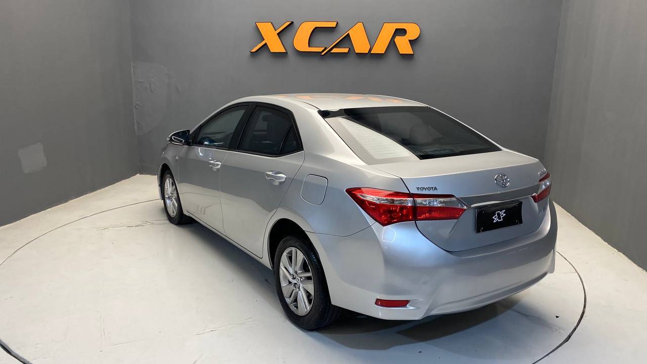 TOYOTA COROLLA