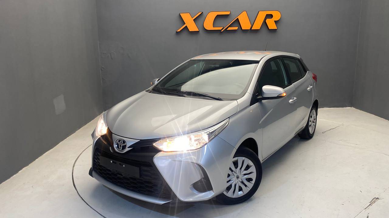 TOYOTA YARIS