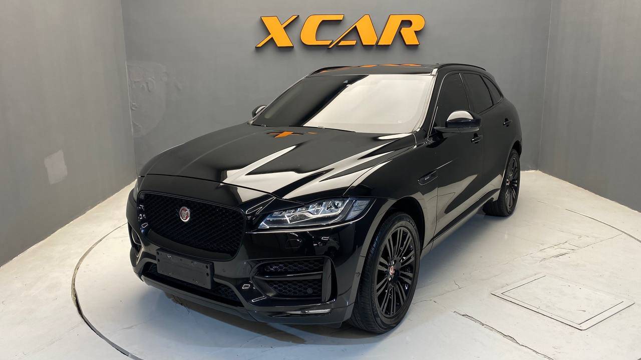 JAGUAR F-PACE