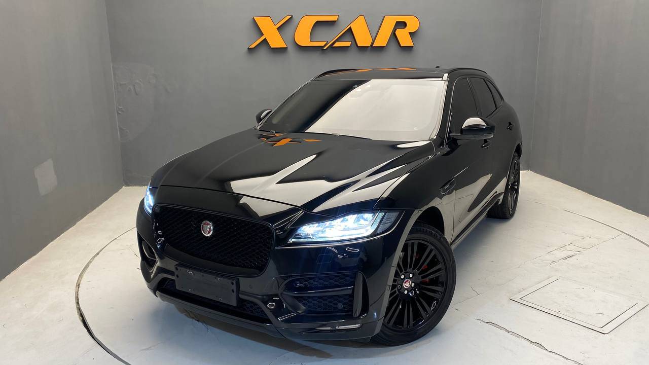 JAGUAR F-PACE