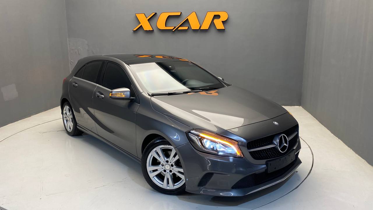 MERCEDES-BENZ A 200