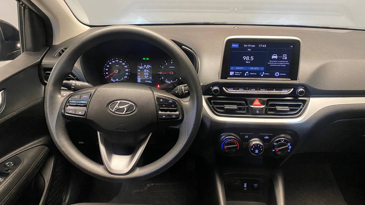 HYUNDAI HB20