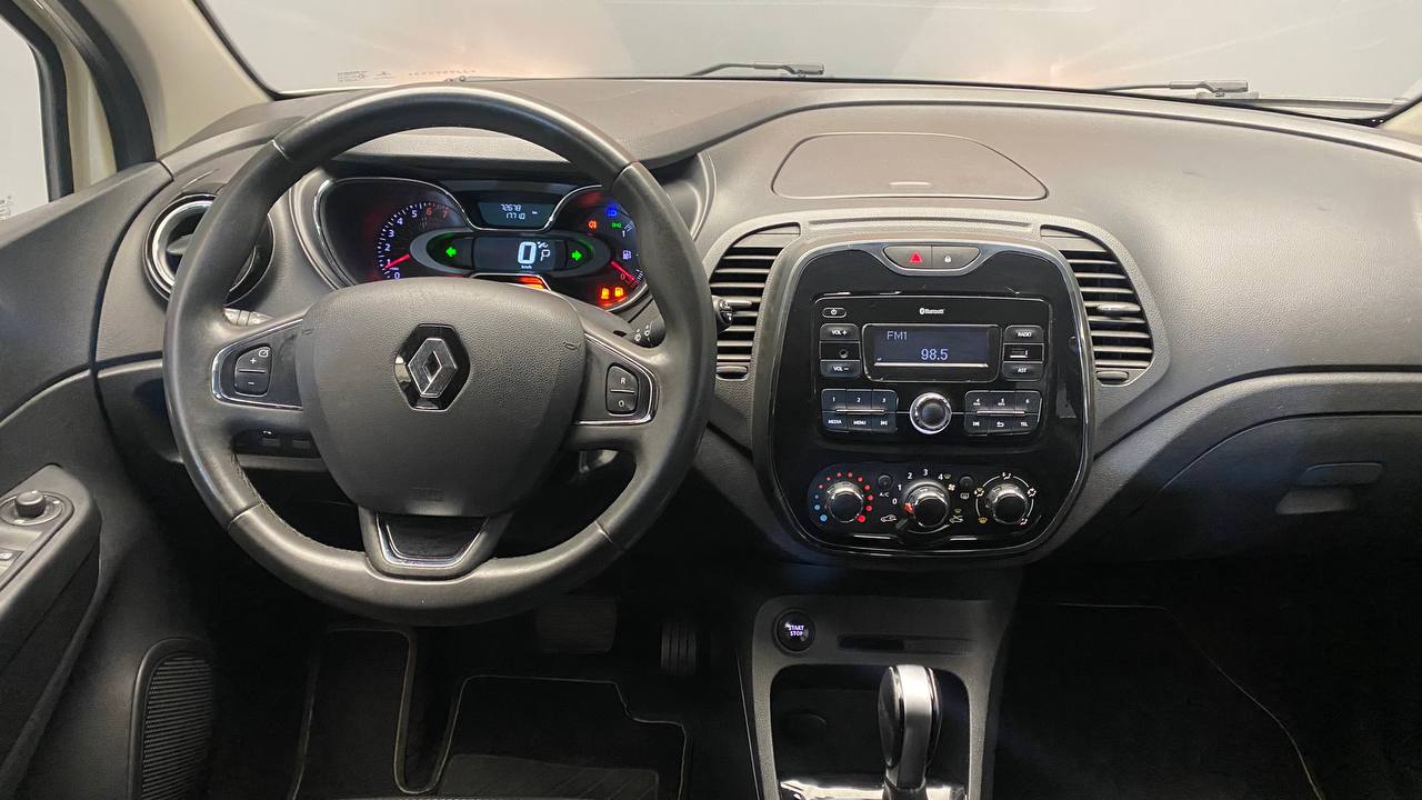 RENAULT CAPTUR