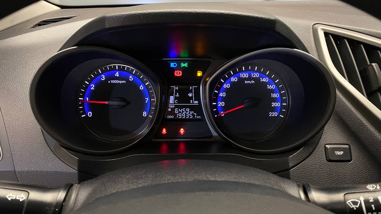 HYUNDAI HB20