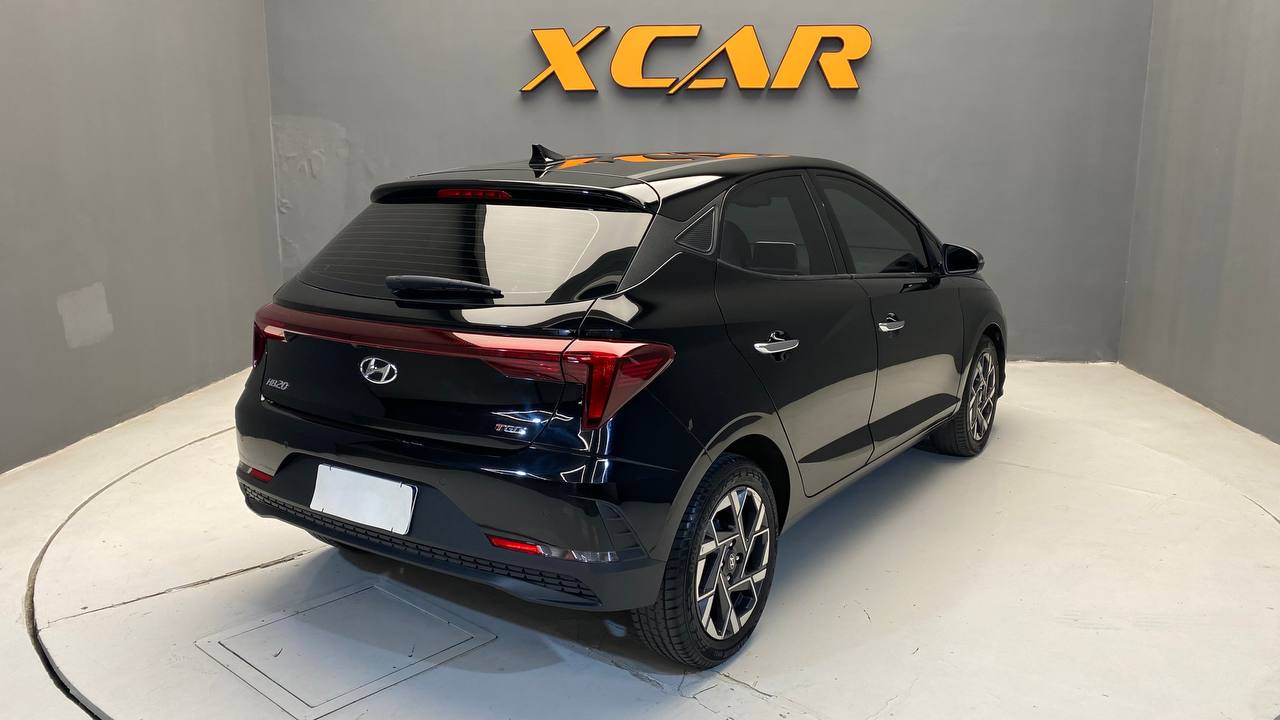 HYUNDAI HB20