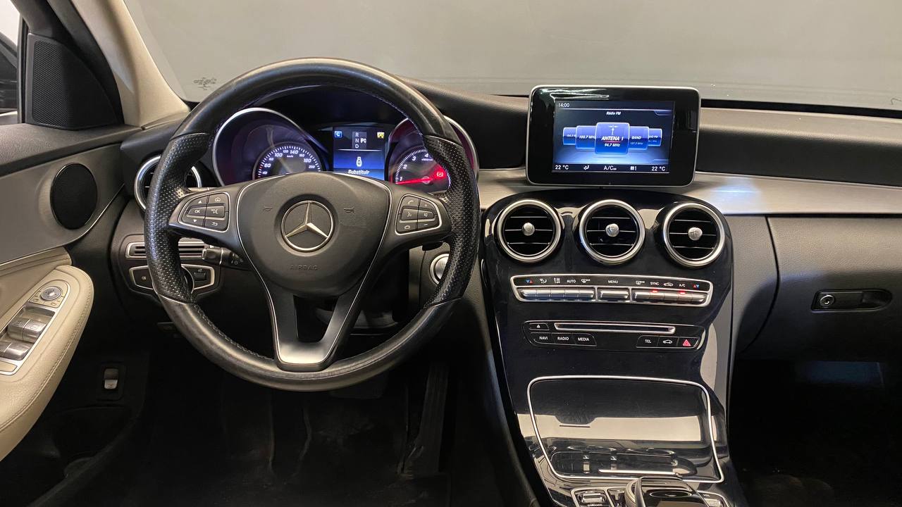 MERCEDES-BENZ C 180