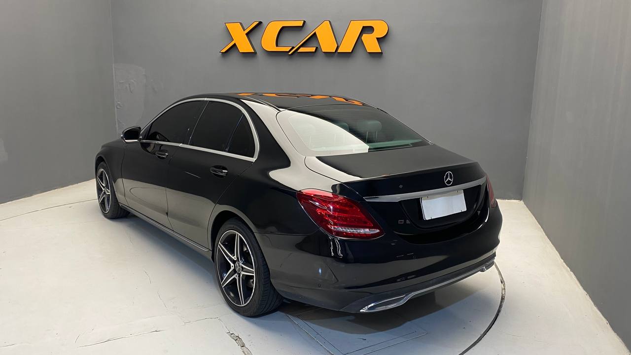 MERCEDES-BENZ C 180