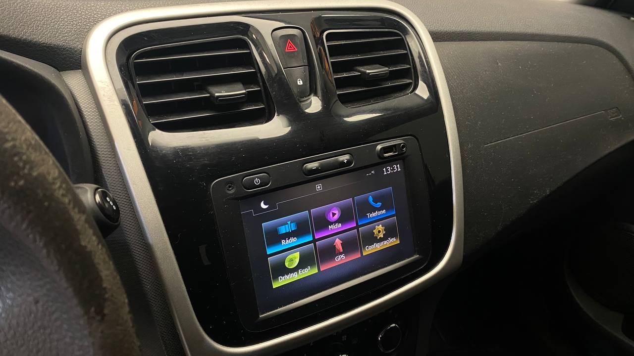 RENAULT SANDERO