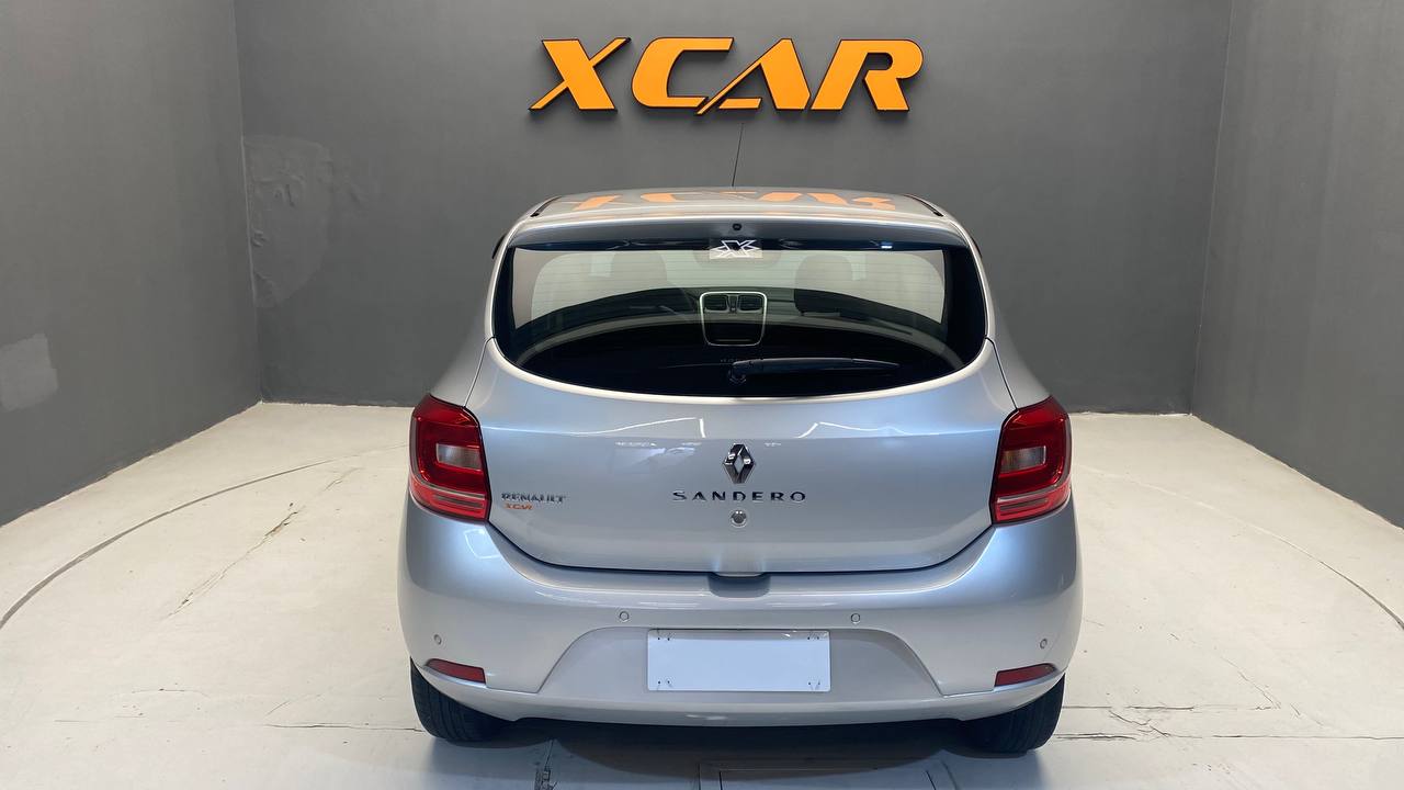 RENAULT SANDERO