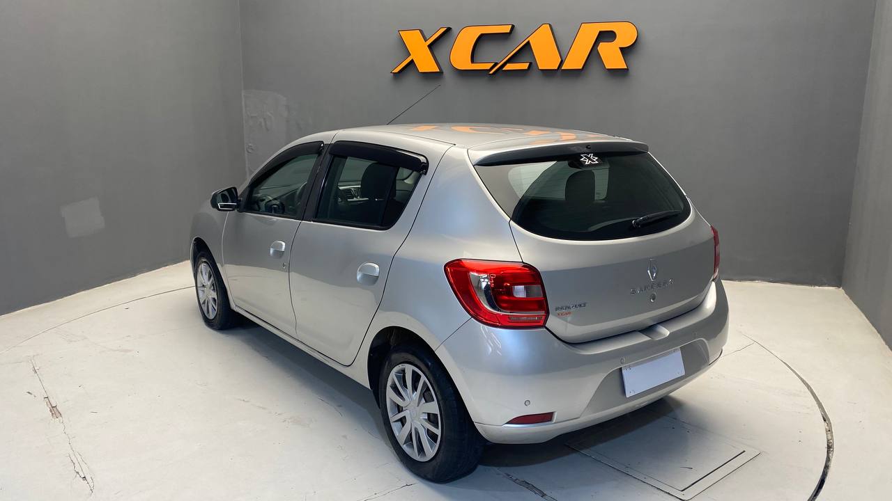 RENAULT SANDERO