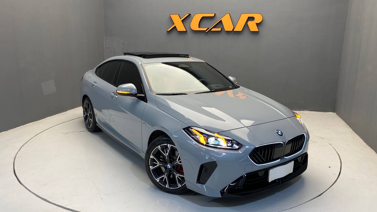 BMW 220i