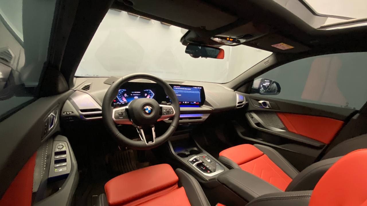 BMW 220i