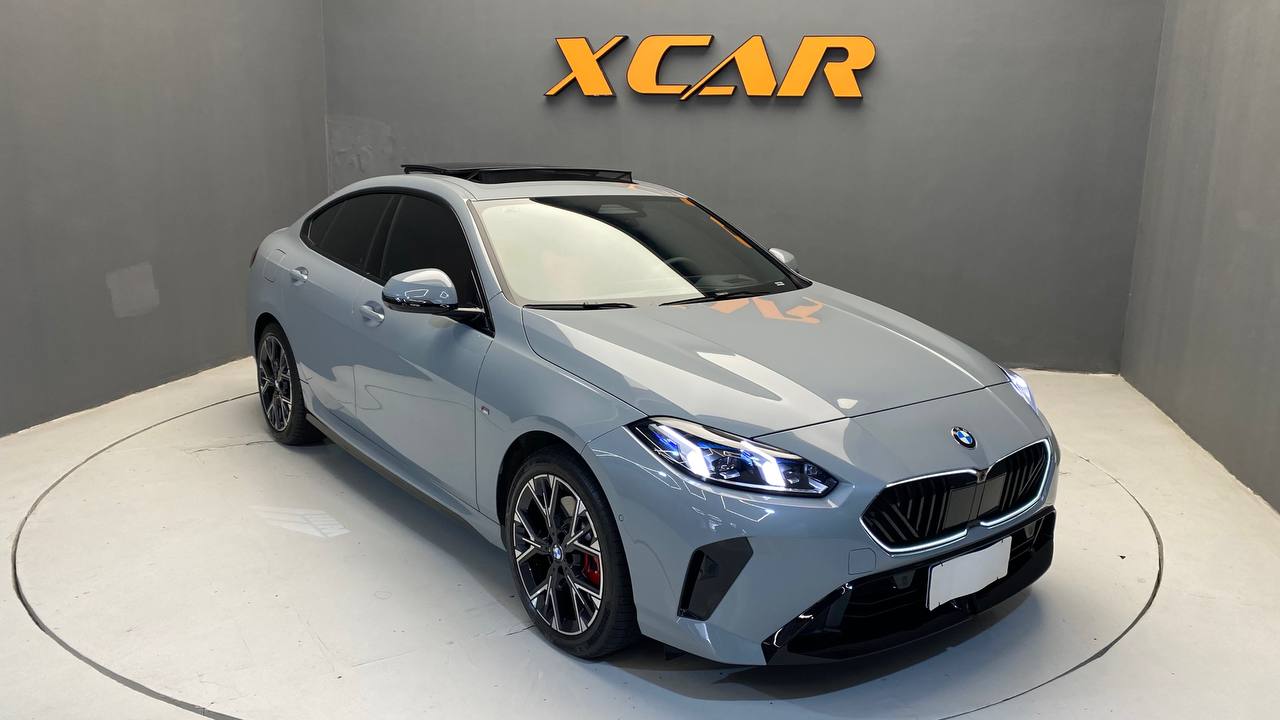 BMW 220i