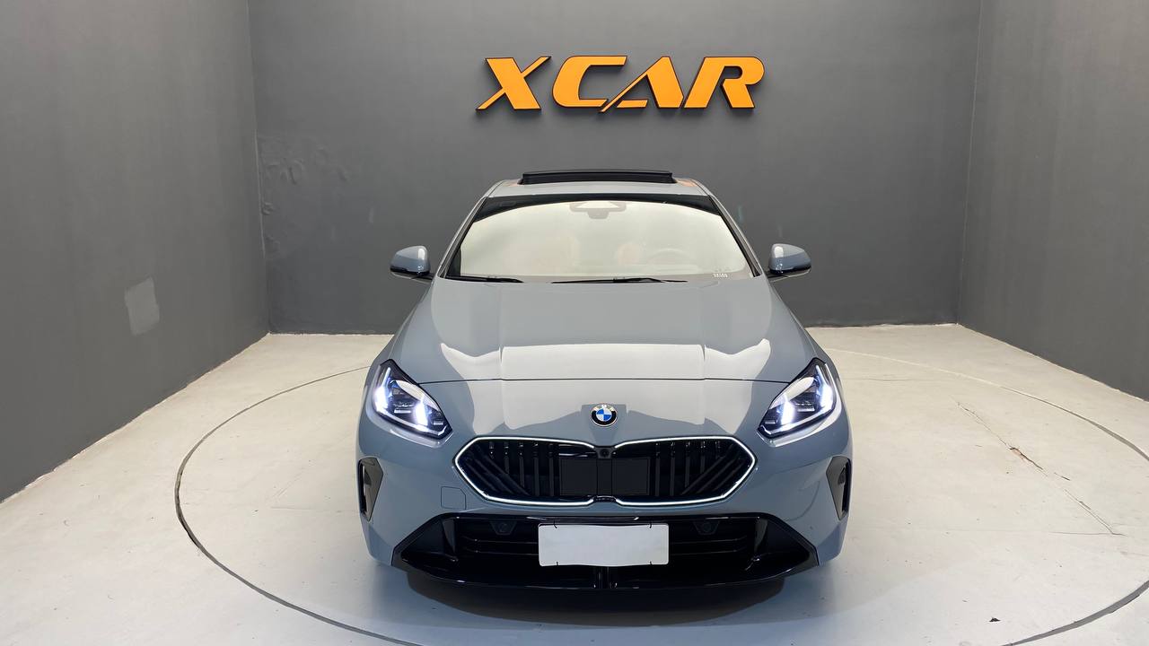 BMW 220i