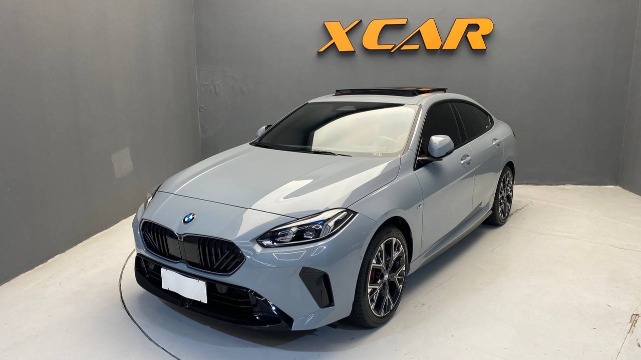 BMW 220i