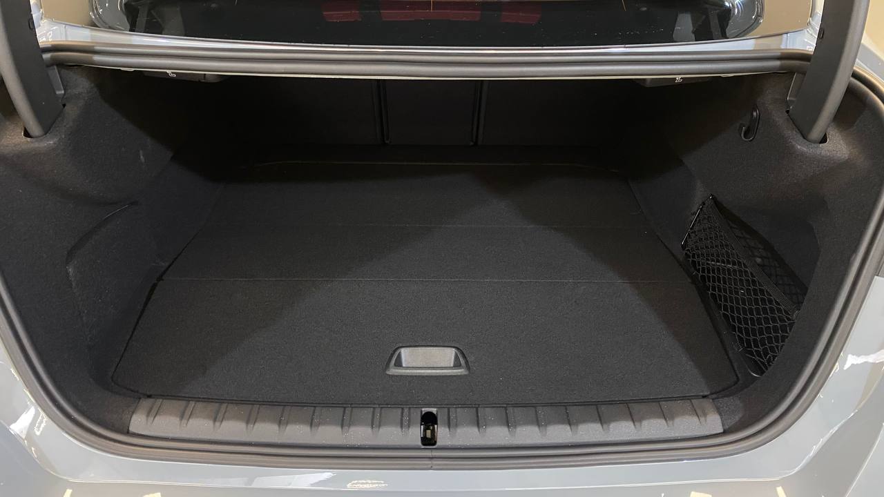 BMW 220i