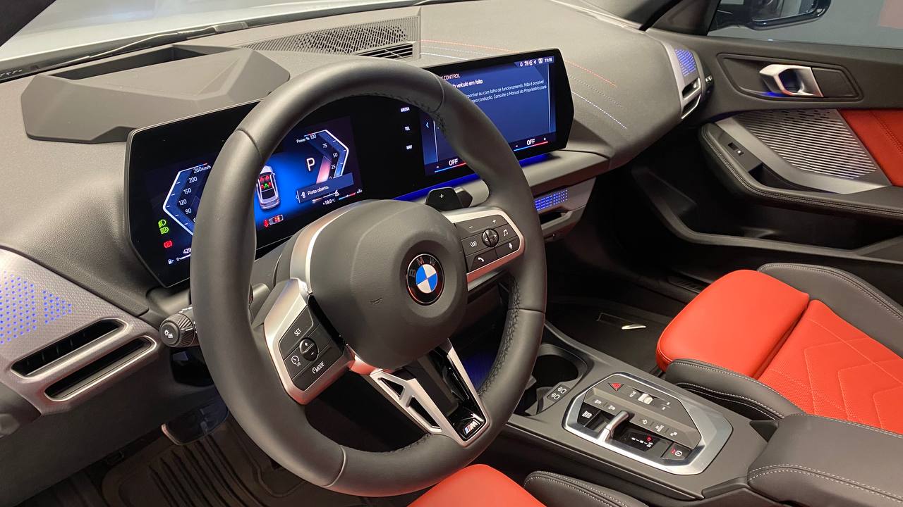 BMW 220i