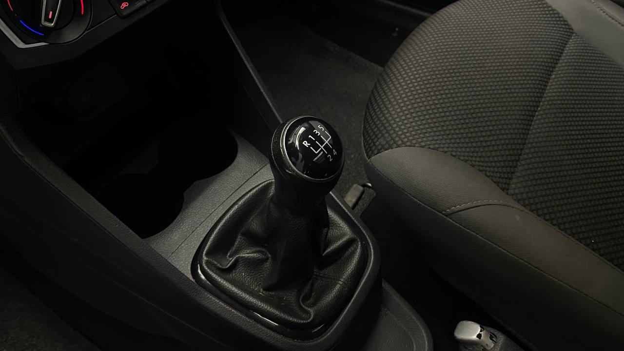 VOLKSWAGEN SAVEIRO