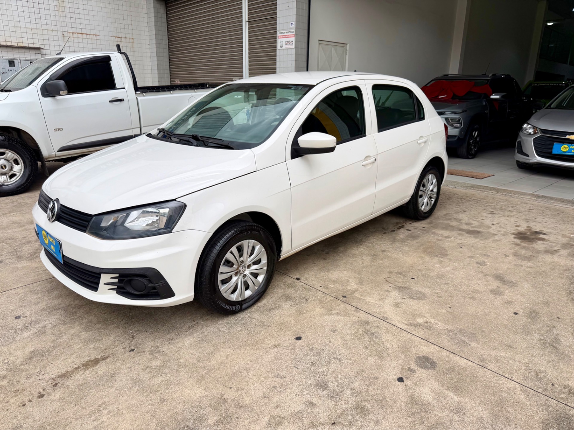 VOLKSWAGEN GOL