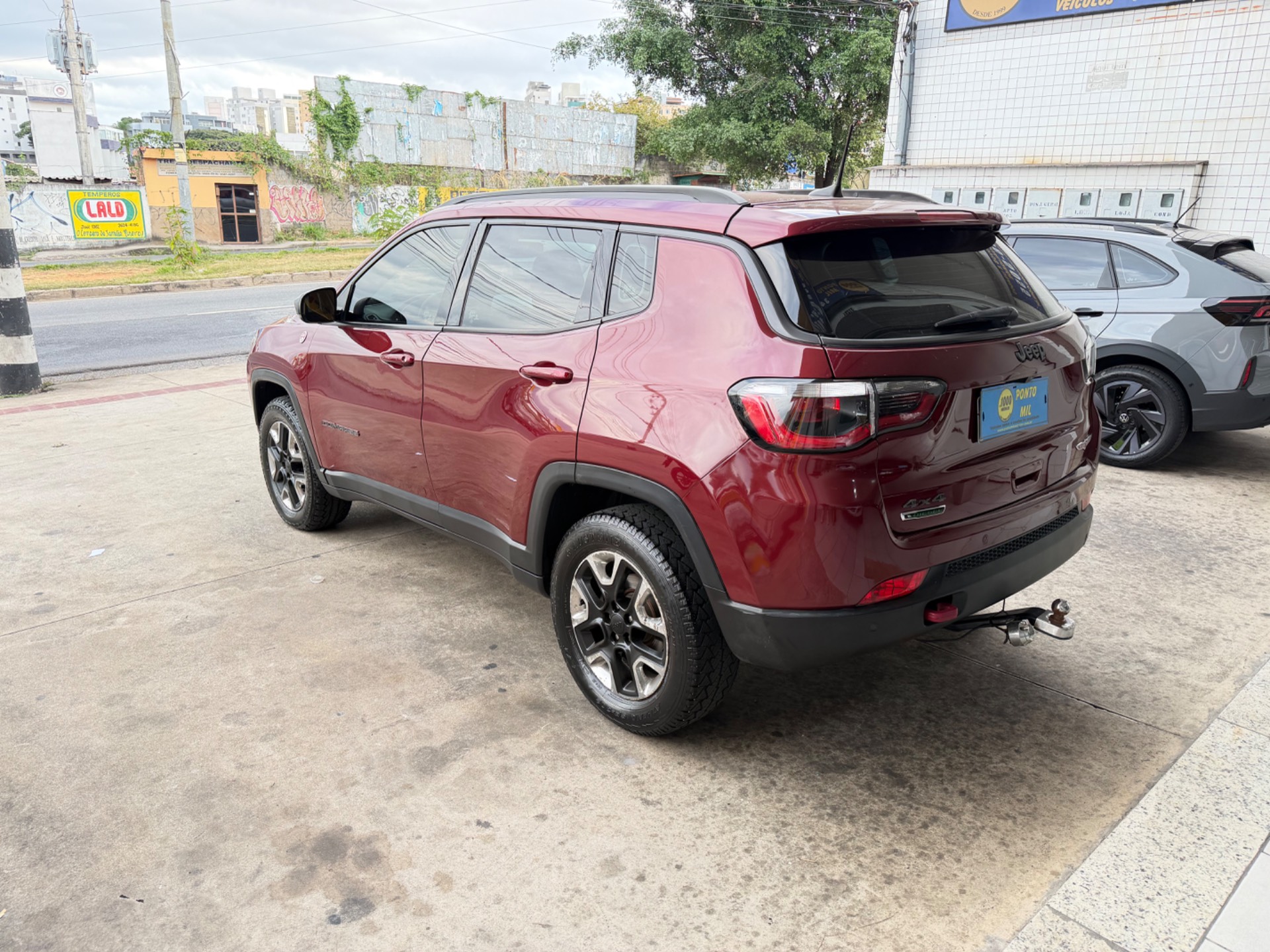 JEEP COMPASS