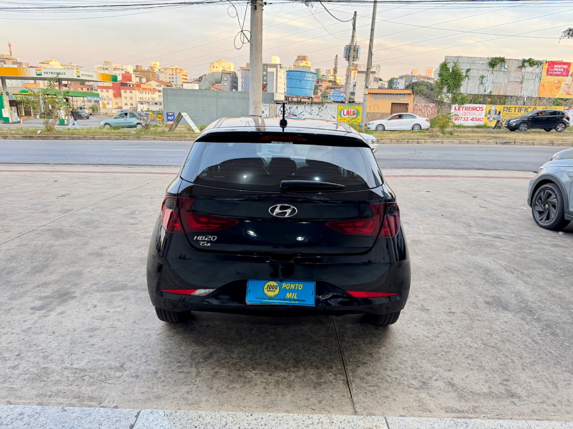 HYUNDAI HB20