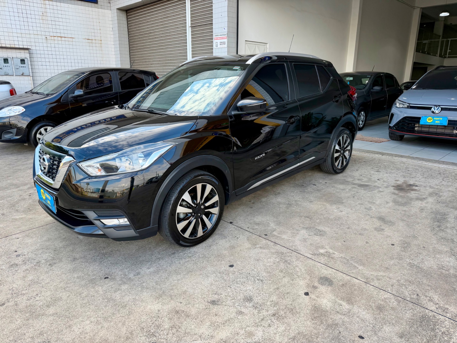 NISSAN KICKS