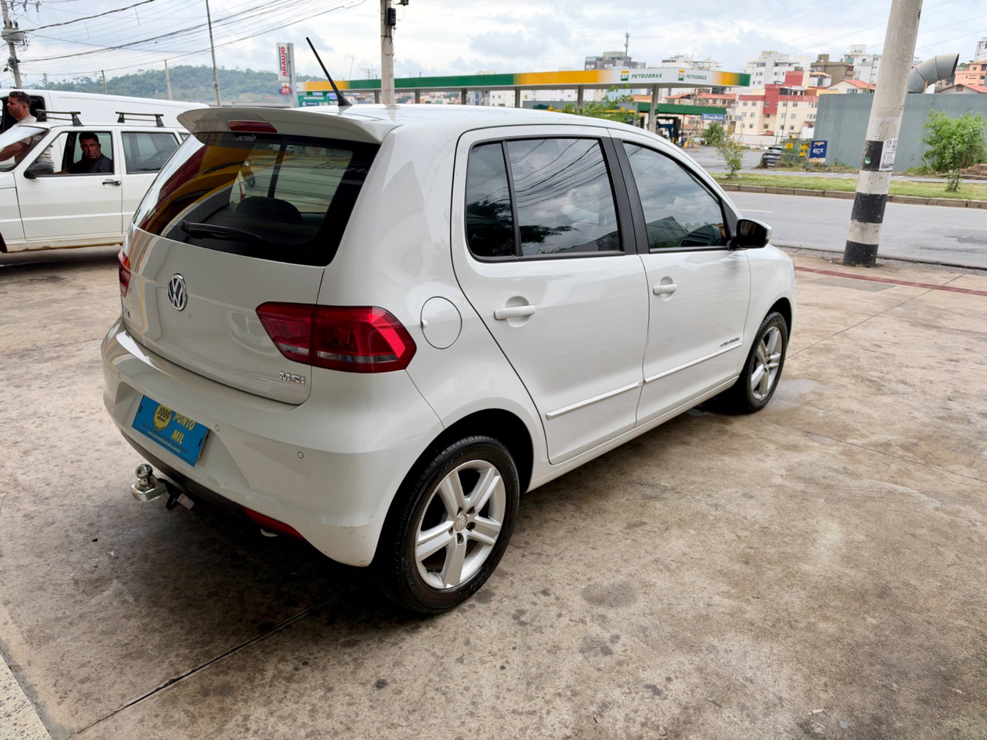 VOLKSWAGEN FOX